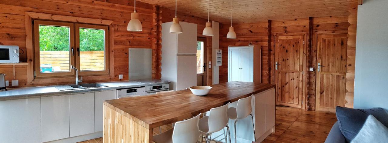 Le Chalet jacuzzi et Détente 4 Étoiles Bagnères-de-Bigorre Esterno foto