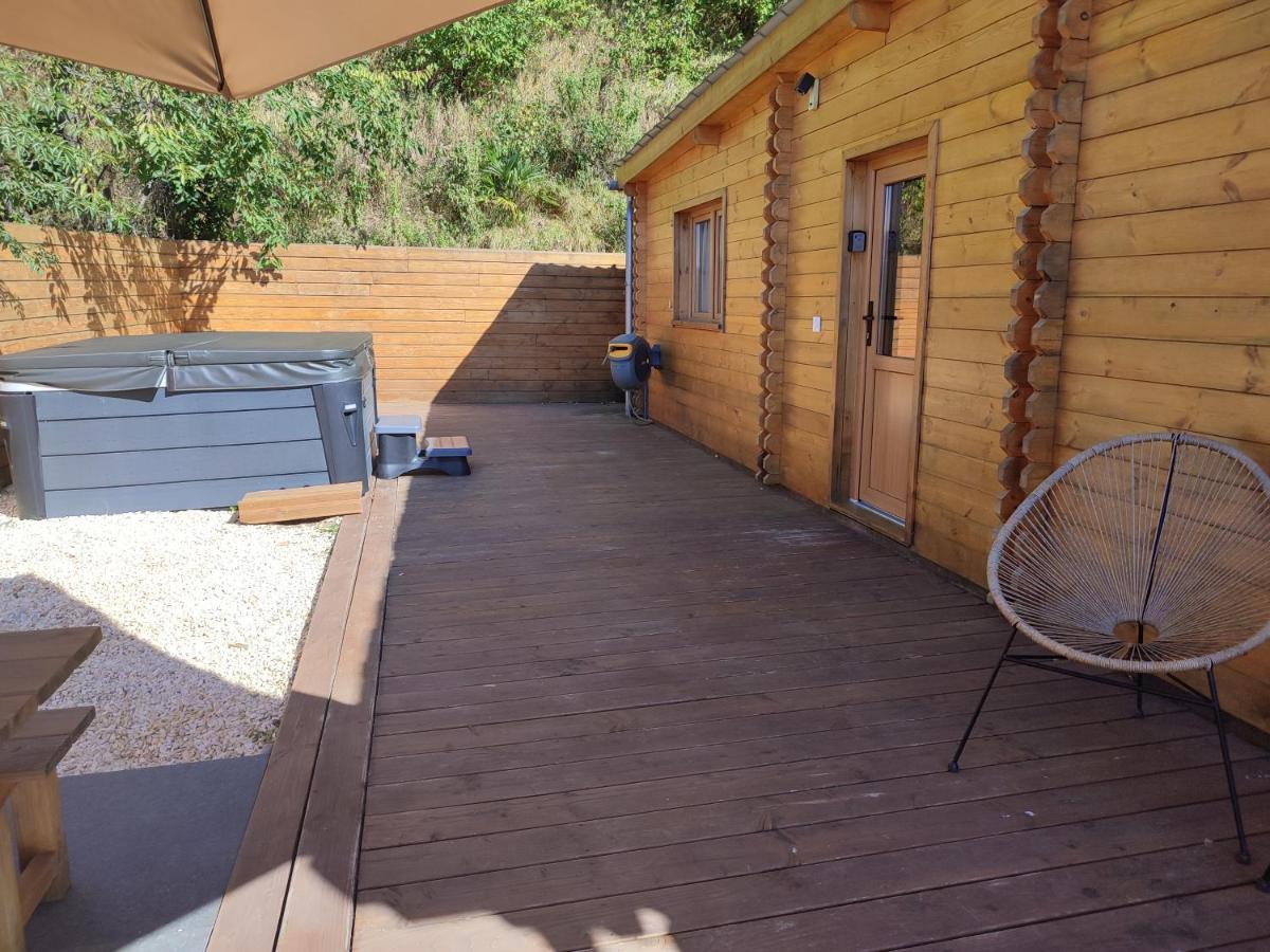 Le Chalet jacuzzi et Détente 4 Étoiles Bagnères-de-Bigorre Esterno foto