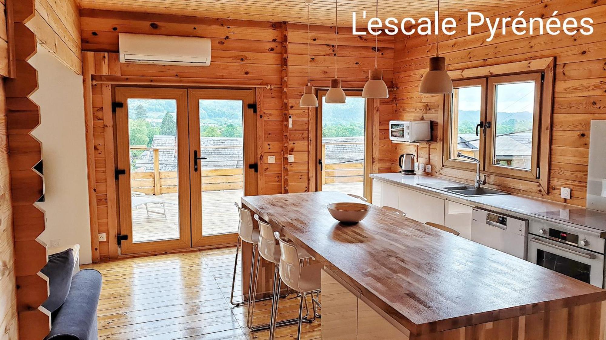 Le Chalet jacuzzi et Détente 4 Étoiles Bagnères-de-Bigorre Esterno foto