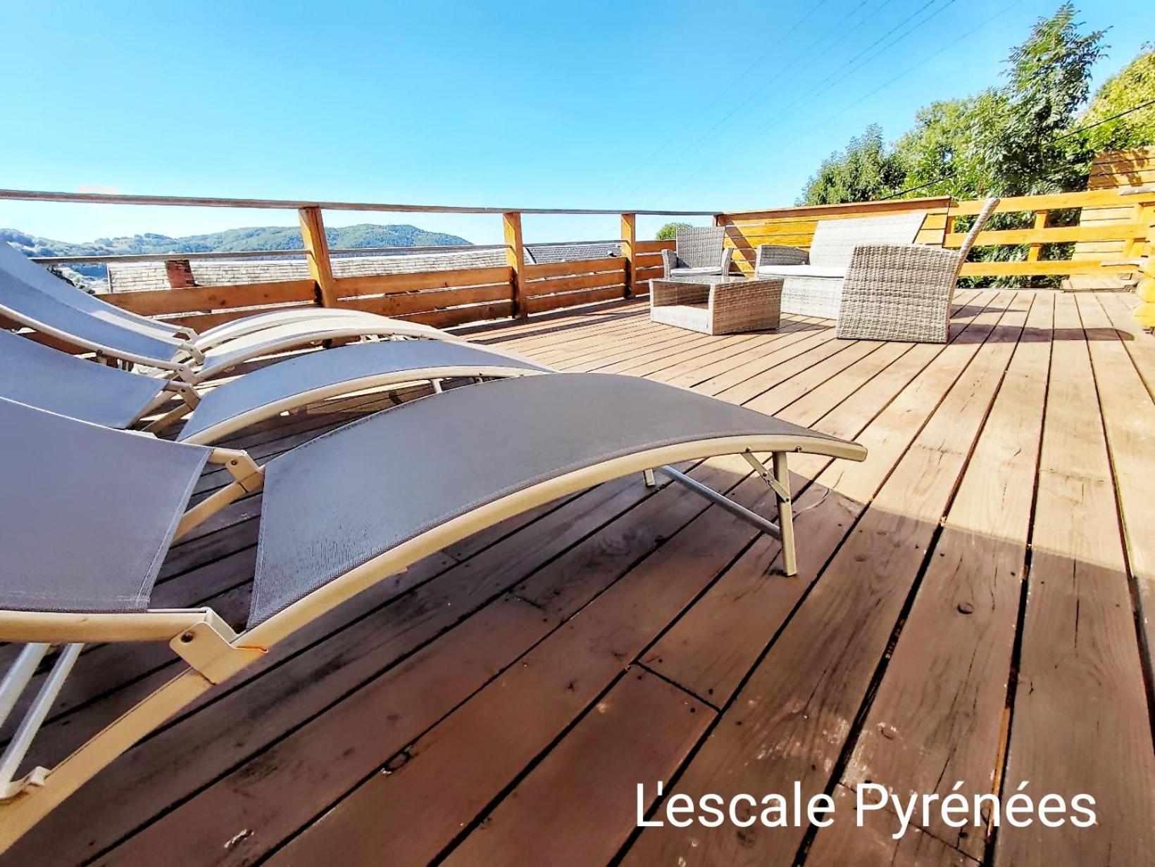 Le Chalet jacuzzi et Détente 4 Étoiles Bagnères-de-Bigorre Esterno foto